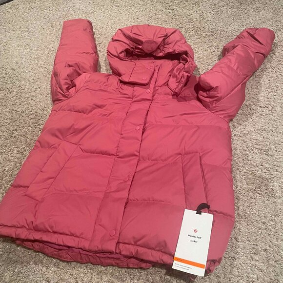 NWT Wunder Puff Short in Pink Lychee